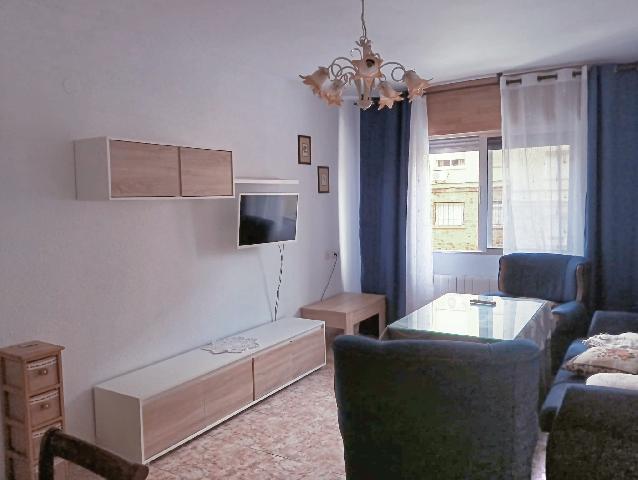 Imagen 1 Inmueble 299459 - Piso en alquiler en Cáceres / Piso en zona centro de Cáceres