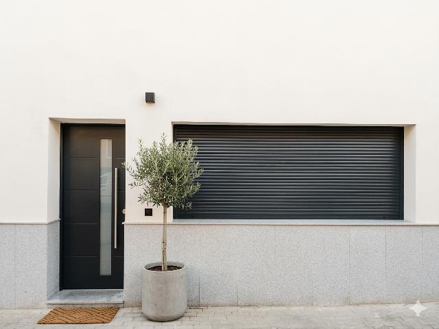 Imagen 1 Inmueble 299632 - Piso en venta en Cáceres / Zona de Mejostilla