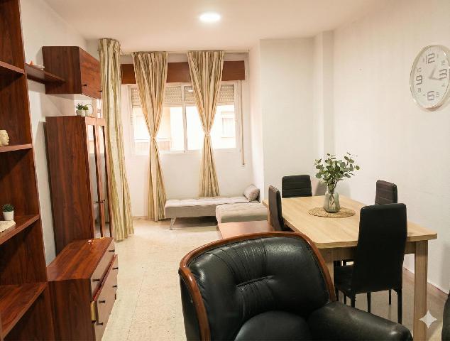 Imagen 1 Inmueble 299842 - Piso en venta en Cáceres / Entrada de Aldea Moret