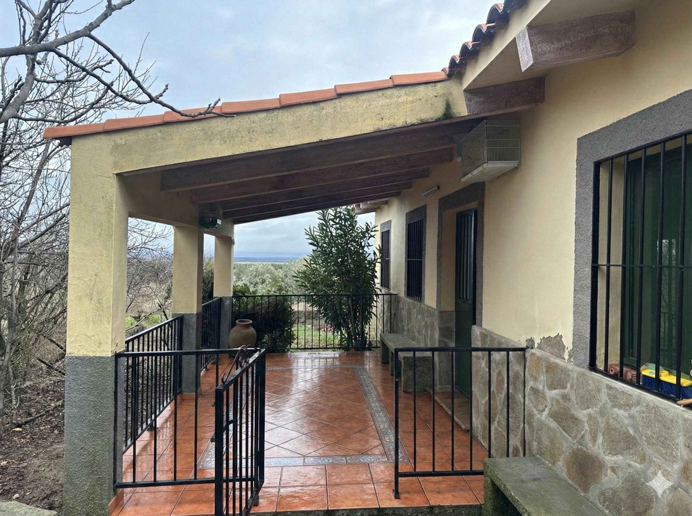 Imagen 5 Casa Rústica en venta en Montánchez / Zona de Robledo, Montánchez