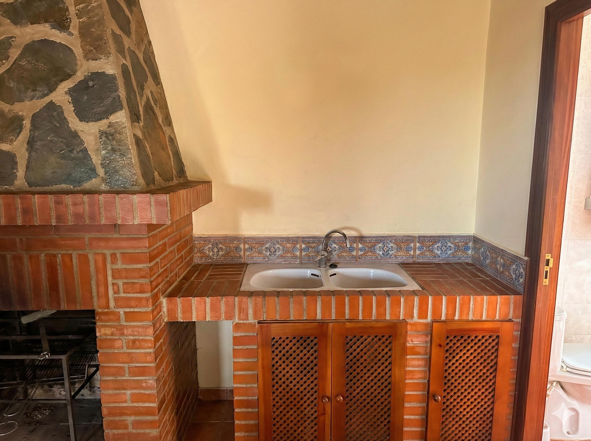 Imagen 6 Casa Rústica en venta en Montánchez / Zona de Robledo, Montánchez