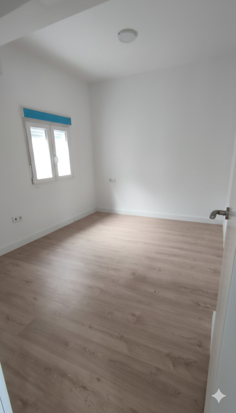Imagen 5 Piso en venta en Cáceres / Ubicado entre Plaza de Toros y Plaza Mayor