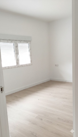 Imagen 12 Inmueble 300612 - Piso en venta en Cáceres / Ubicado entre Plaza de Toros y Plaza Mayor