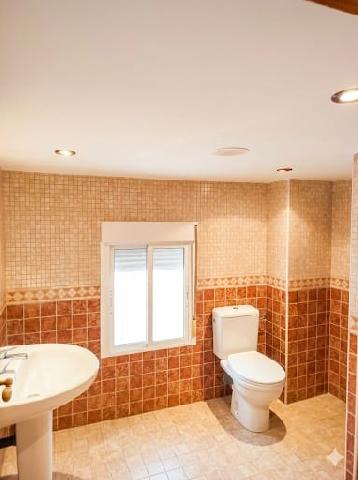 Imagen 22 Inmueble 300944 - Casa Adosada en venta en Casar De Cáceres / Cerca del Centro de Salud