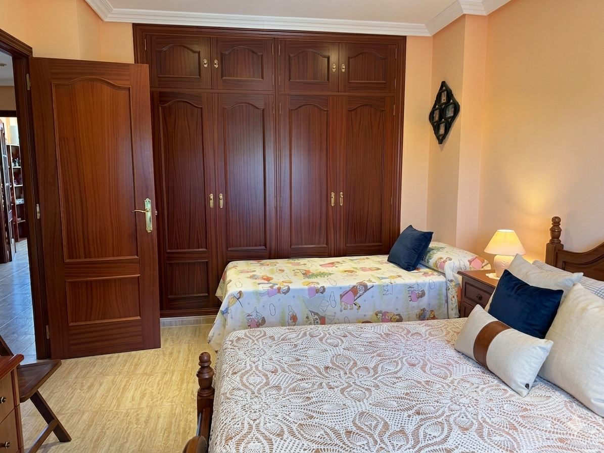 Imagen 31 Casa en venta en Malpartida De Cáceres / Malpartida de Cáceres