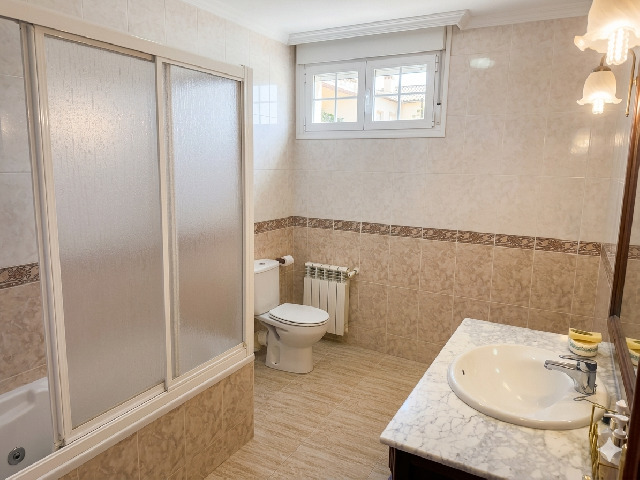 Imagen 17 Inmueble 301890 - Casa en venta en Malpartida De Cáceres / Malpartida de Cáceres