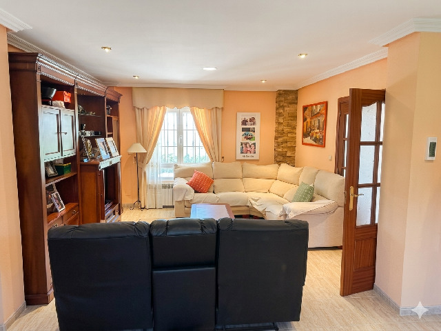 Imagen 14 Inmueble 301890 - Casa en venta en Malpartida De Cáceres / Malpartida de Cáceres