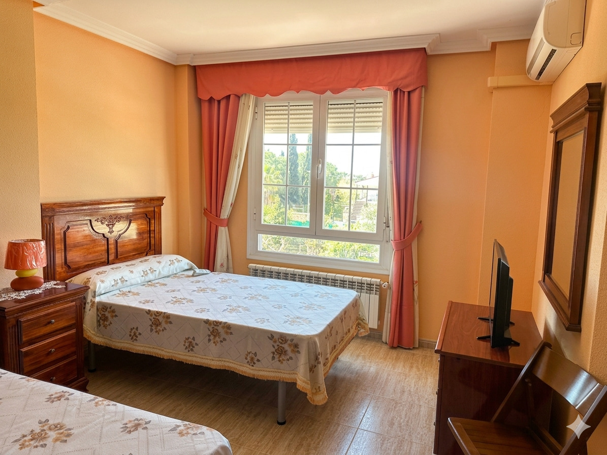 Imagen 33 Casa en venta en Malpartida De Cáceres / Malpartida de Cáceres