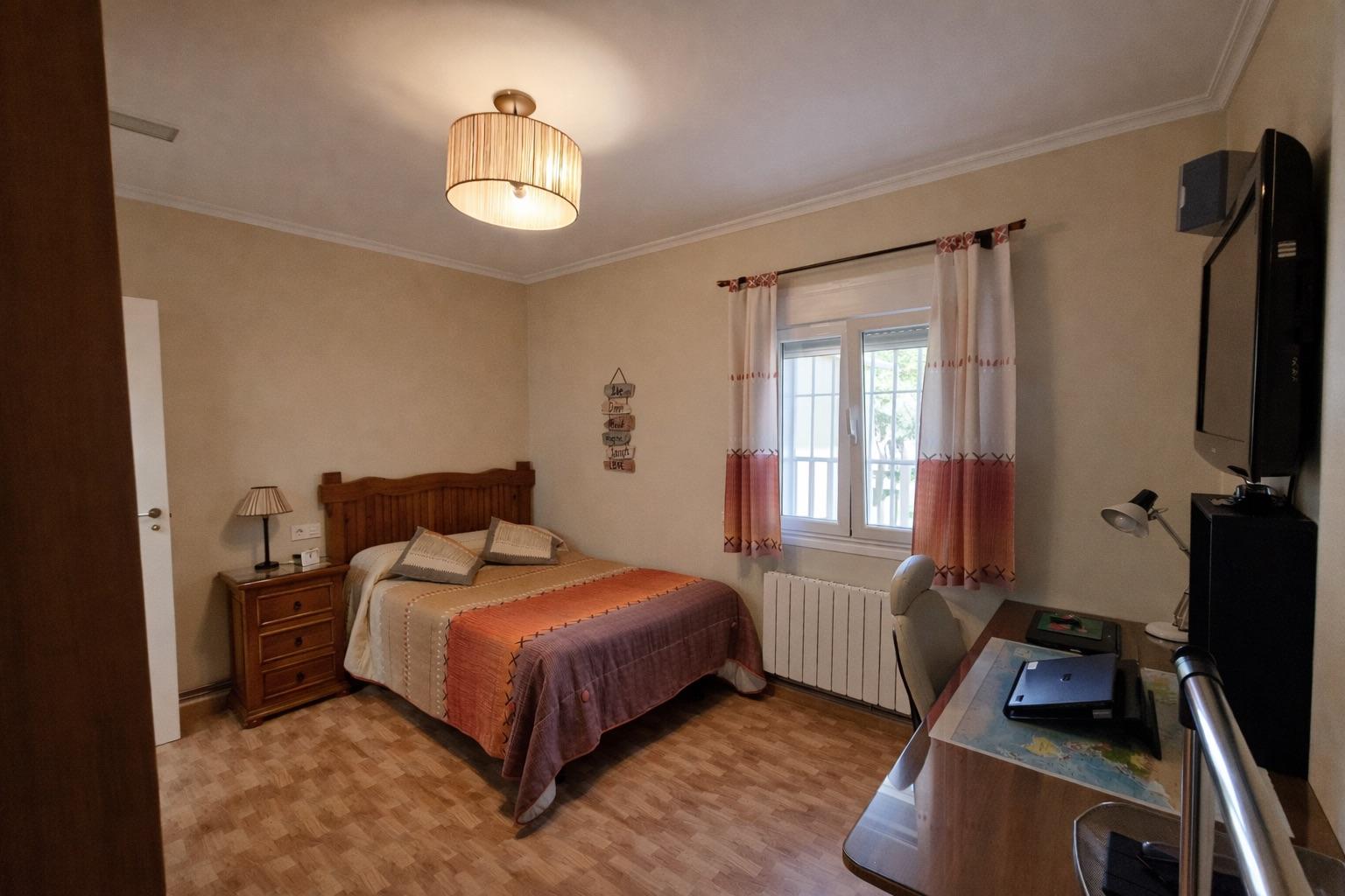 Imagen 19 Casa Aislada en venta en Malpartida De Cáceres / Urbanización Las Arenas 