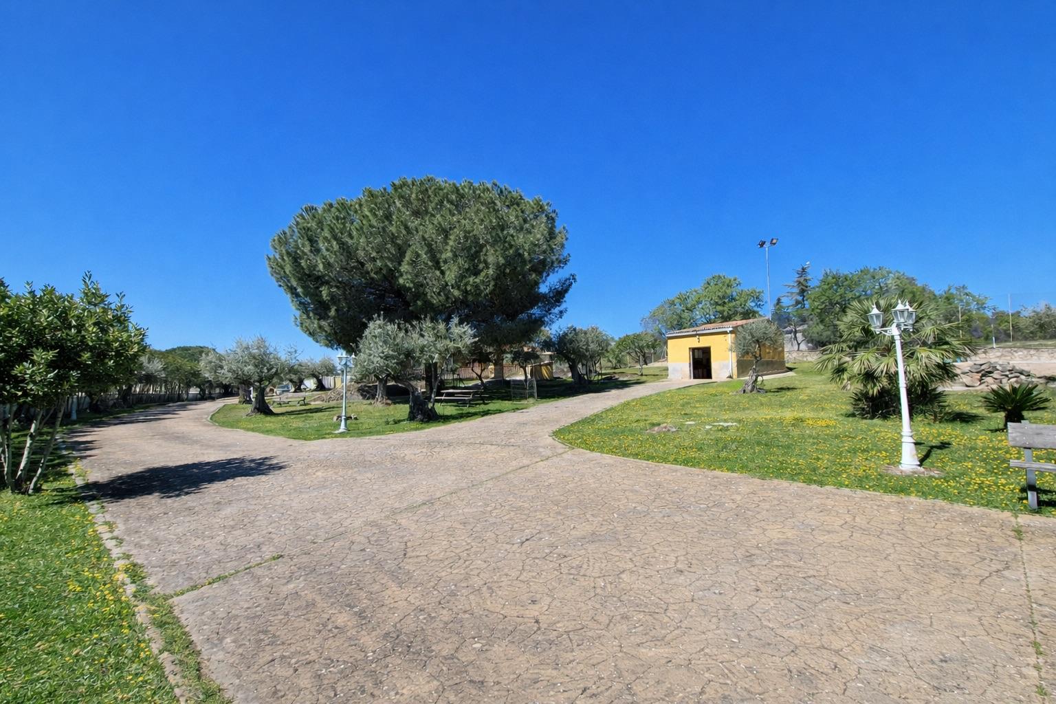 Imagen 34 Casa Aislada en venta en Malpartida De Cáceres / Urbanización Las Arenas 