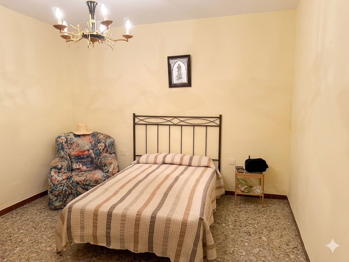 Imagen 21 Casa en venta en Montánchez / Cerca de la Plaza Mayor