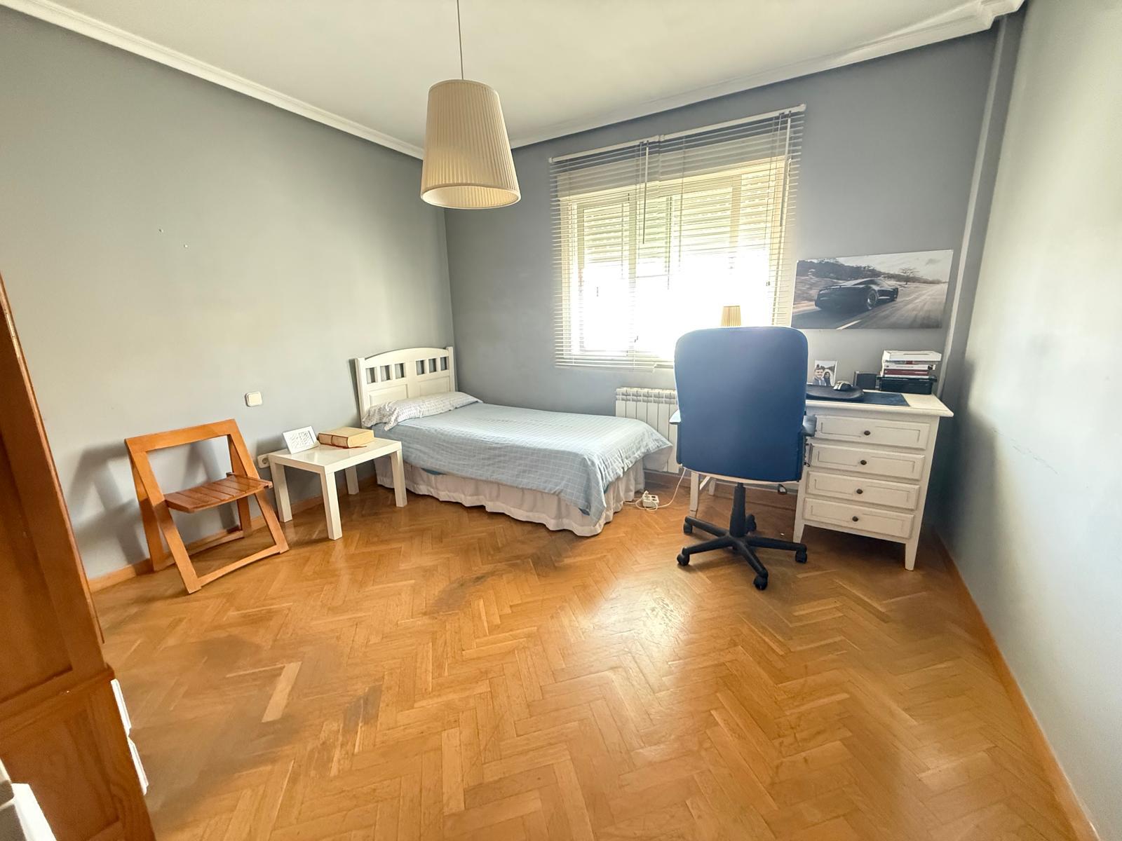 Imagen 14 Casa en venta en Azuqueca De Henares / A 3 minutos del parque del norte 