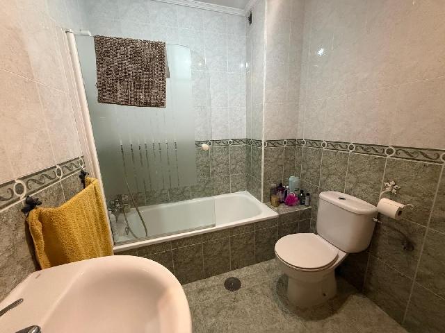 Imagen 13 Inmueble 300867 - Casa en venta en Azuqueca De Henares / A 3 minutos del parque del norte 