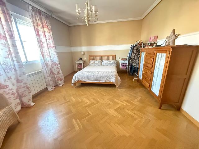 Imagen 17 Inmueble 300867 - Casa en venta en Azuqueca De Henares / A 3 minutos del parque del norte 