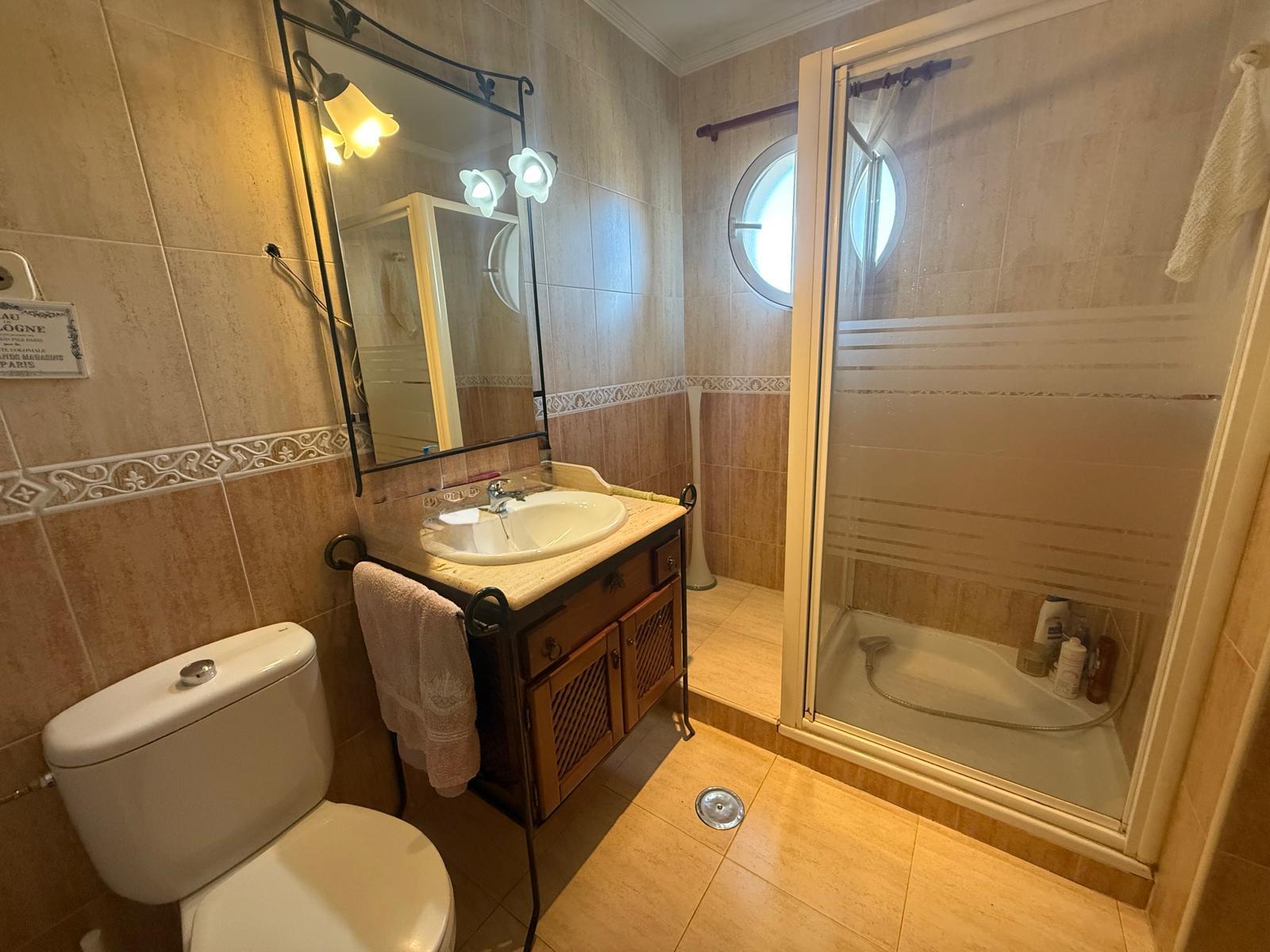 Imagen 19 Casa en venta en Azuqueca De Henares / A 3 minutos del parque del norte 