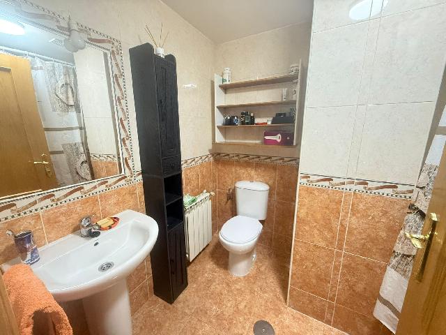 Imagen 11 Inmueble 301864 - Piso en venta en Azuqueca De Henares / A 5 minutos del ayuntamiento