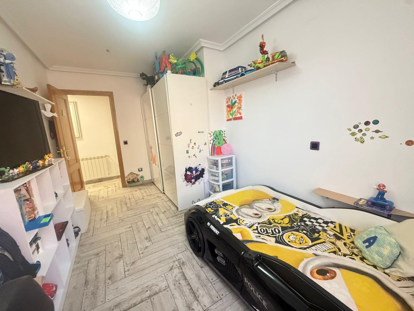 Imagen 10 Piso en venta en Azuqueca De Henares / A 5 minutos del ayuntamiento