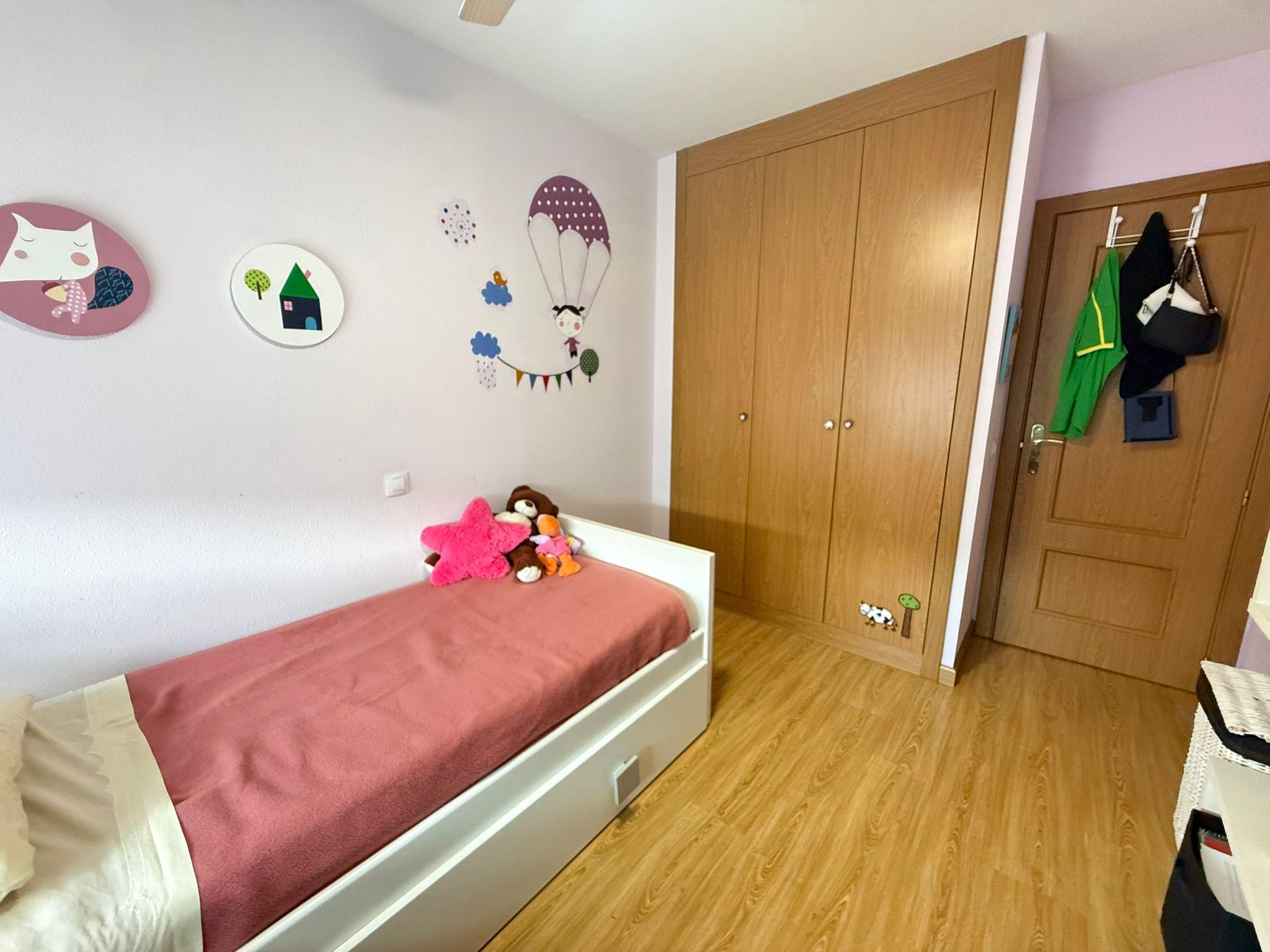 Imagen 18 Casa Adosada en venta en Alovera / A 5 minutos del centro de Alovera