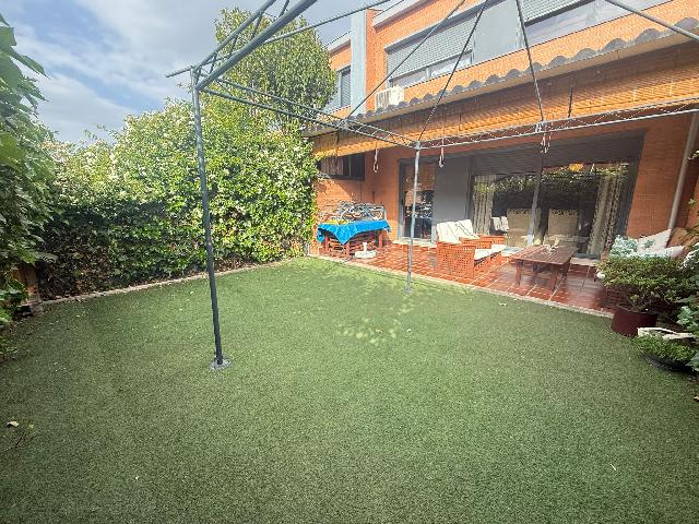 Imagen 8 Inmueble 301923 - Casa Adosada en venta en Alovera / A 5 minutos del centro de Alovera