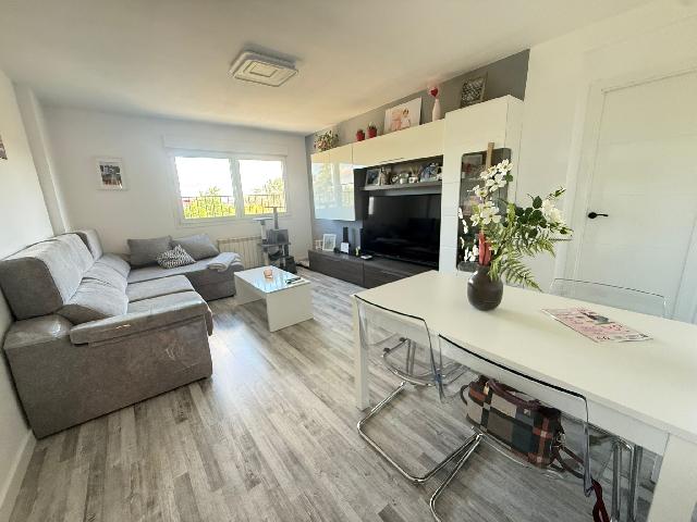 Imagen 3 Inmueble 302278 - Casa en venta en Azuqueca De Henares / A 3 minutos de la salida de la A2