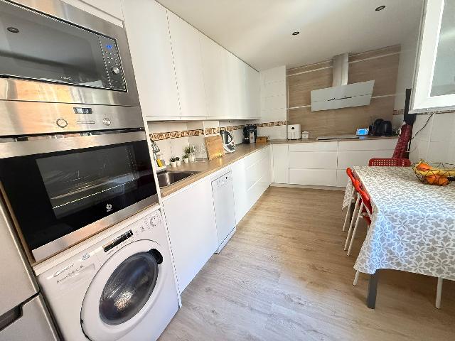 Imagen 5 Inmueble 302278 - Piso en venta en Azuqueca De Henares / A 3 minutos de la salida de la A2