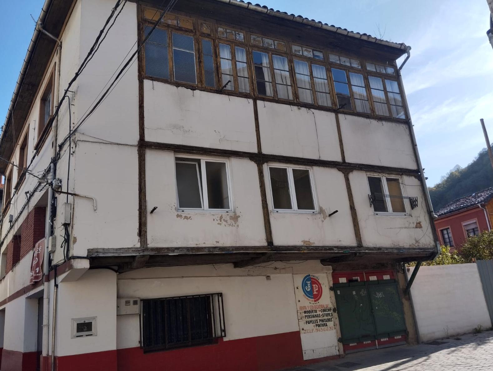 Imagen 20 Casa Aislada en venta en Mieres / Al lado de la plaza San Juan de Mieres