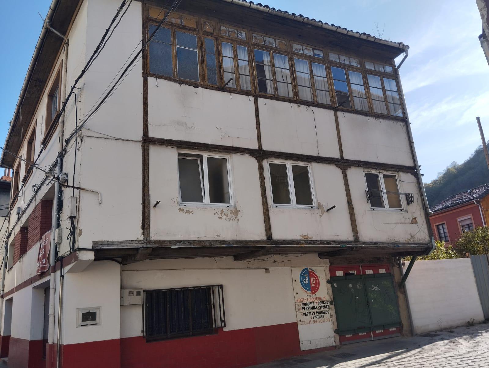 Imagen 25 Casa Aislada en venta en Mieres / Al lado de la plaza San Juan de Mieres