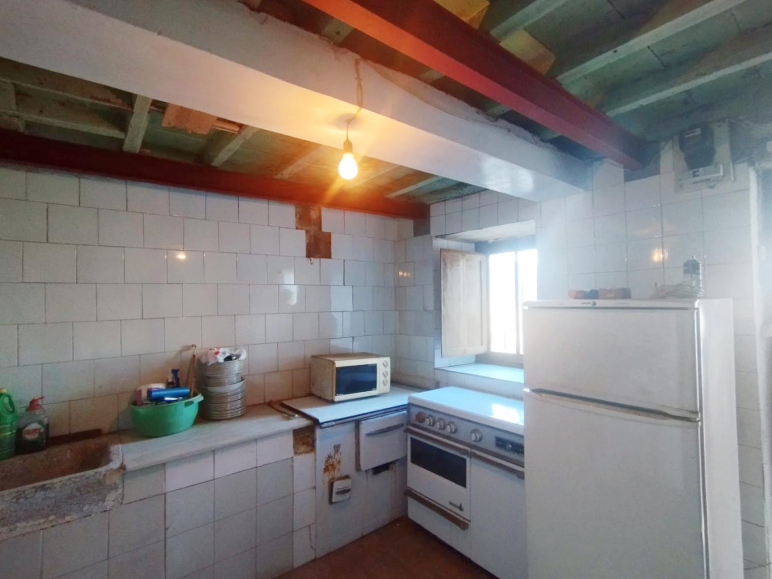 Imagen 4 Casa Adosada en venta en Mieres / A seis minutos de Mieres