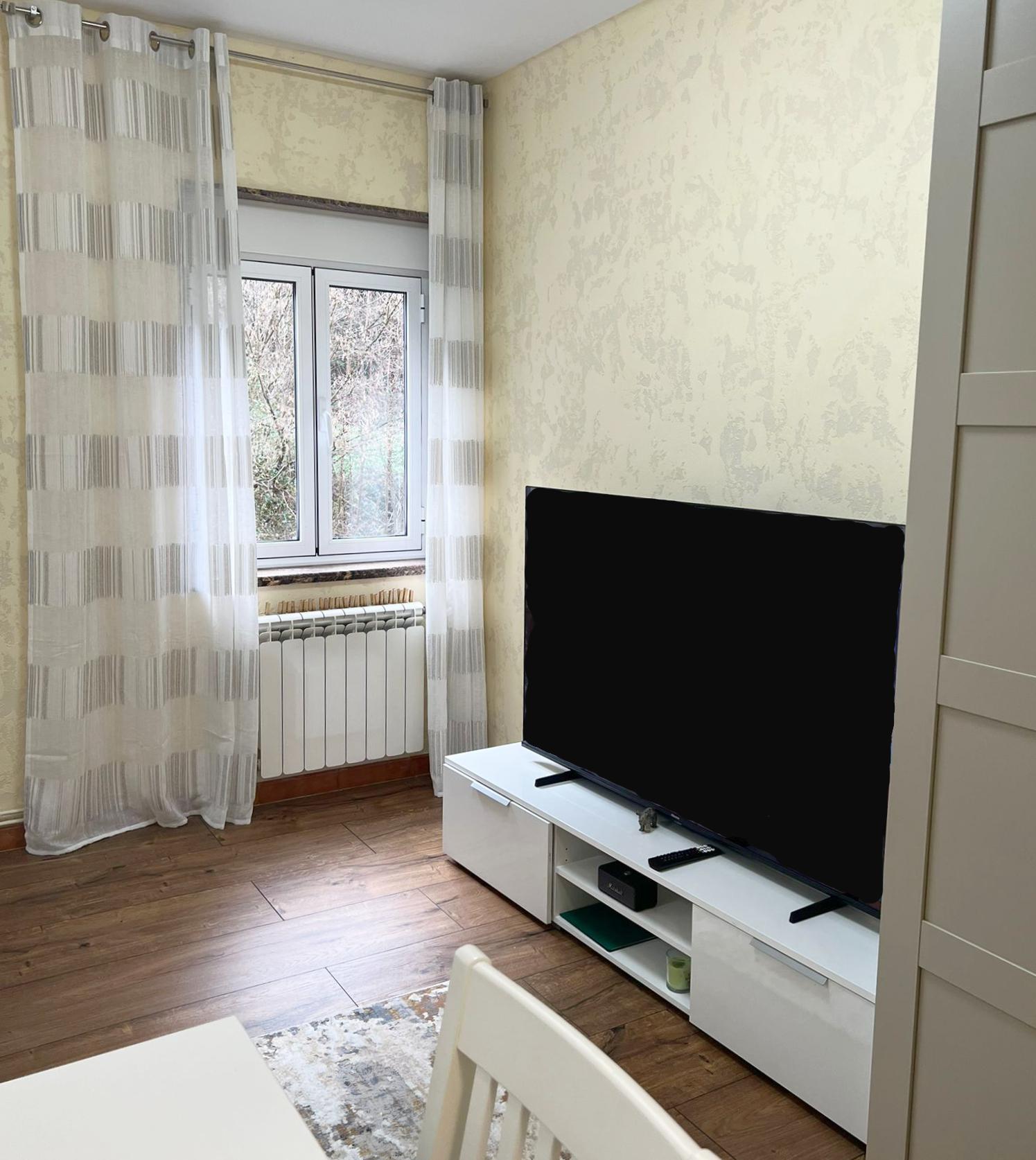 Imagen 1 Apartamento en venta en Mieres / A 4 km de Mieres en población con todos los servicios