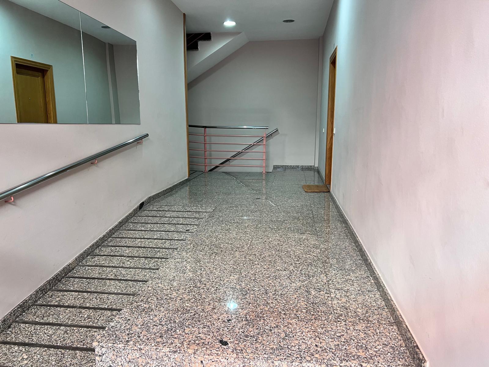 Imagen 22 Piso en venta en Sant Joan Despí / Carrer Major - Colegio St Patricks  