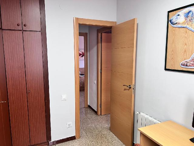 Imagen 16 Inmueble 300609 - Piso en venta en Prat De Llobregat (El) / Duplex  en el centro del Prat con 5 habitaciones 