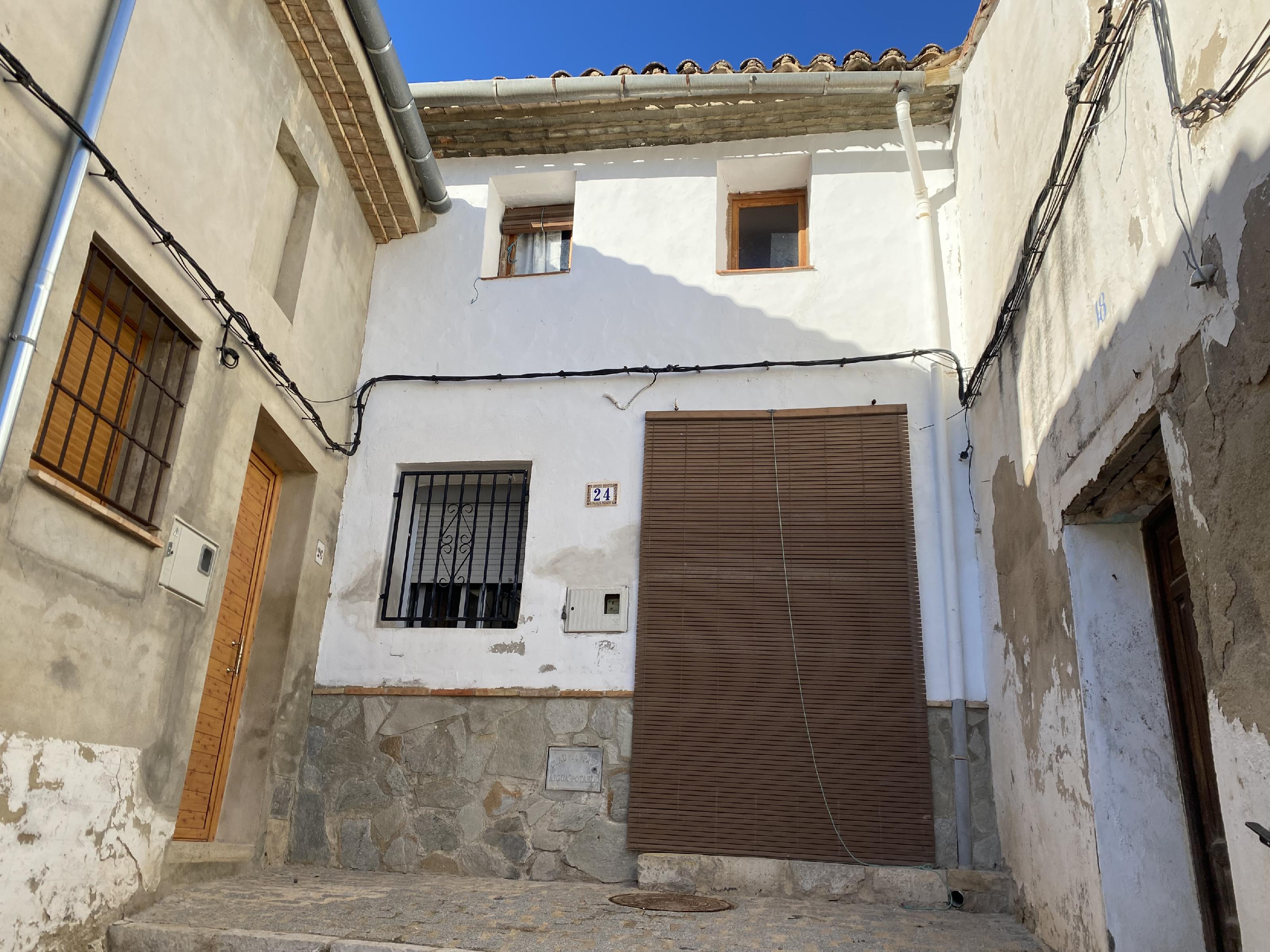 Imagen 1 Casa Rústica en venta en Castelló De Rugat / Cerca del ayuntamiento