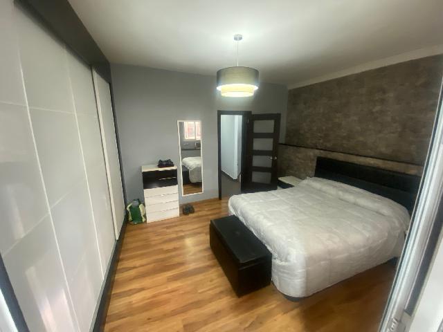 Imagen 15 Inmueble 300141 - Casa Adosada en venta en Benigánim / Zona amplia cercana al centro y servicios. 