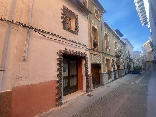 Imagen 1 Inmueble 300329 - Casa Rústica en venta en Benigánim / En el centro de la localidad