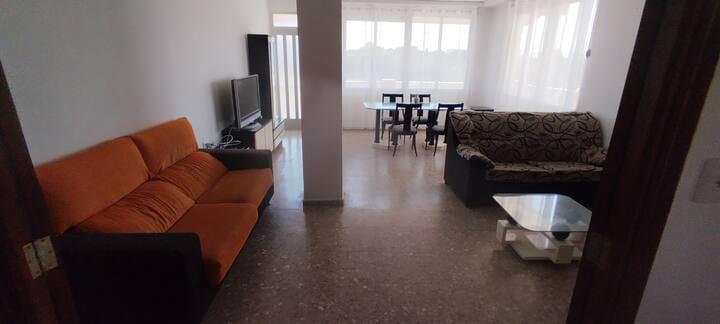 Imagen 4 Casa Aislada en venta en Gandia / Junto a playa de Gandia y playa d´ auir