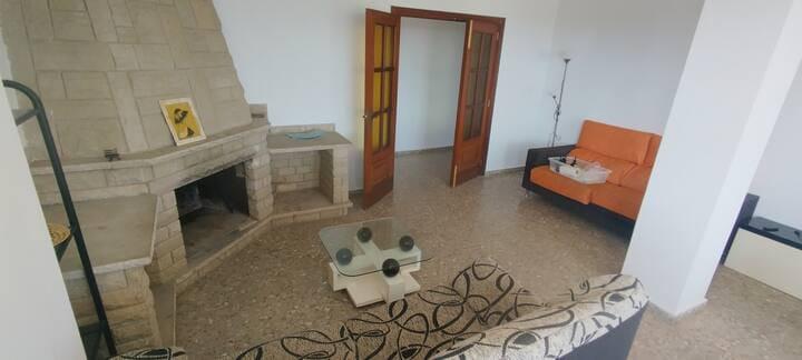 Imagen 1 Casa Aislada en venta en Gandia / Junto a playa de Gandia y playa d´ auir