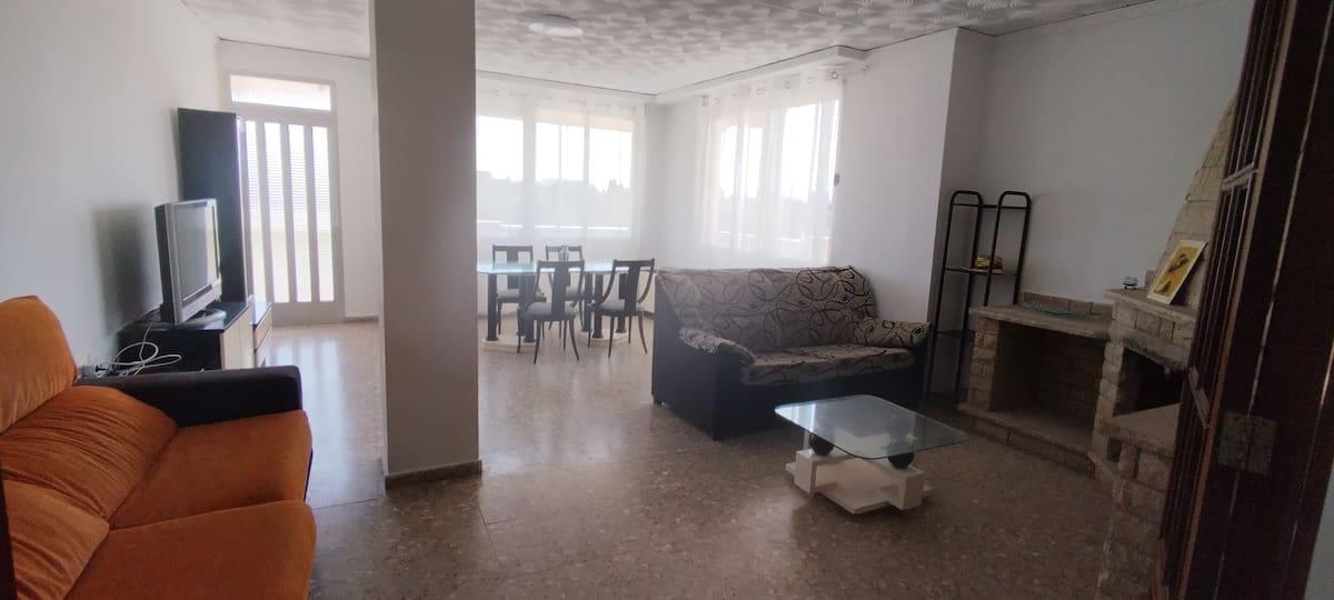 Imagen 2 Casa Aislada en venta en Gandia / Junto a playa de Gandia y playa d´ auir