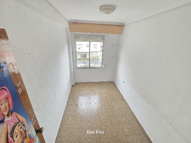 Imagen 5 Inmueble 300568 - Apartamento en venta en Gandia / Cercano a el Grao de Gandia