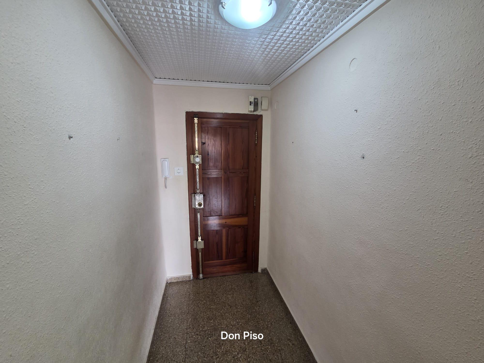 Imagen 10 Apartamento en venta en Gandia / Cercano a el Grao de Gandia