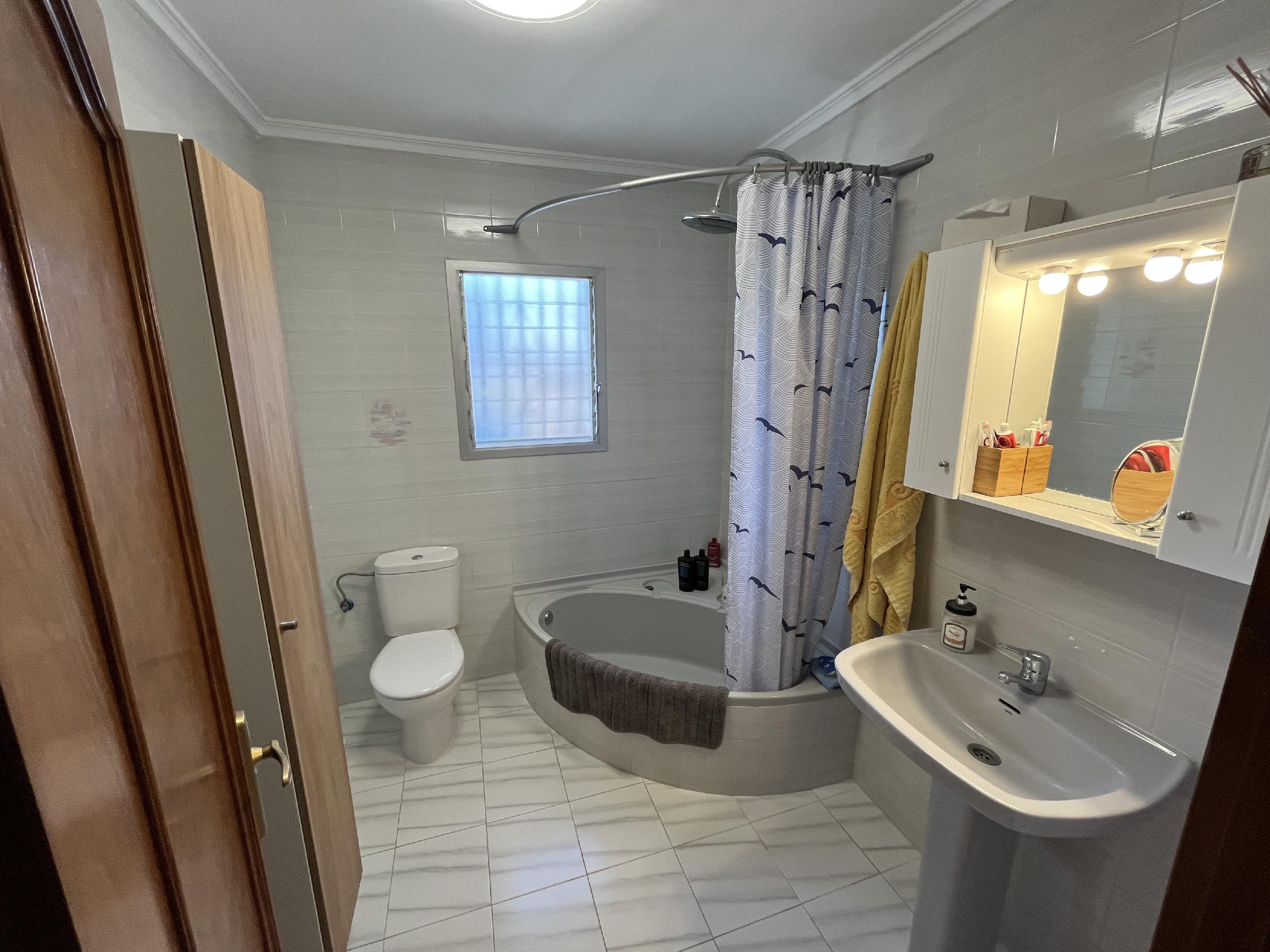 Imagen 16 Casa Aislada en venta en Pedreguer / Residencial La sella 