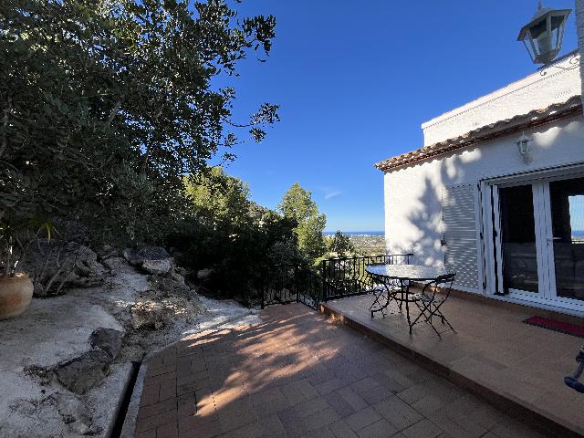 Imagen 3 Inmueble 298949 - Casa Aislada en venta en Pedreguer / Residencial La sella 