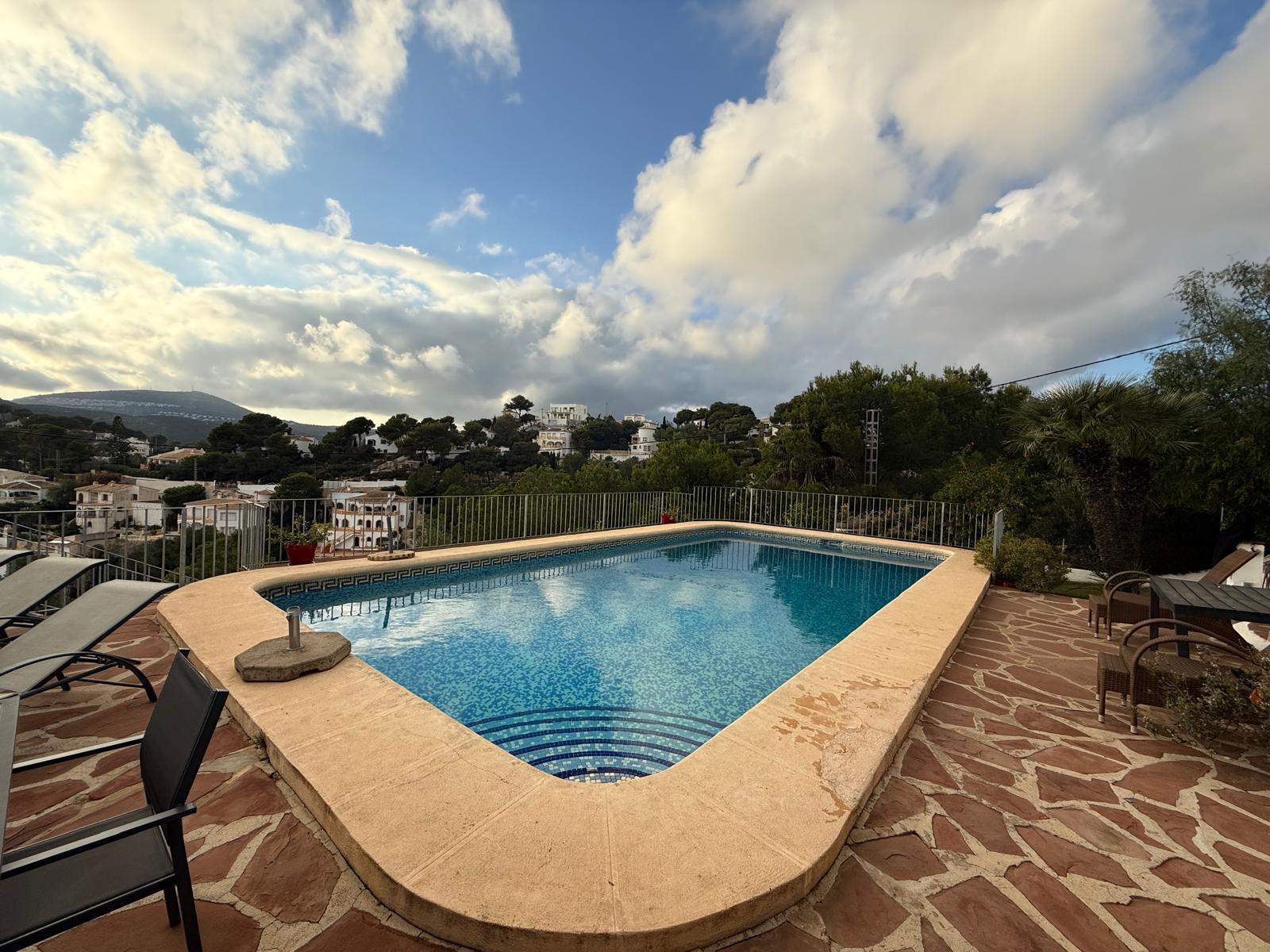 Imagen 5 Casa Aislada en venta en Jávea/xàbia / Cala granadella orientacion al mar