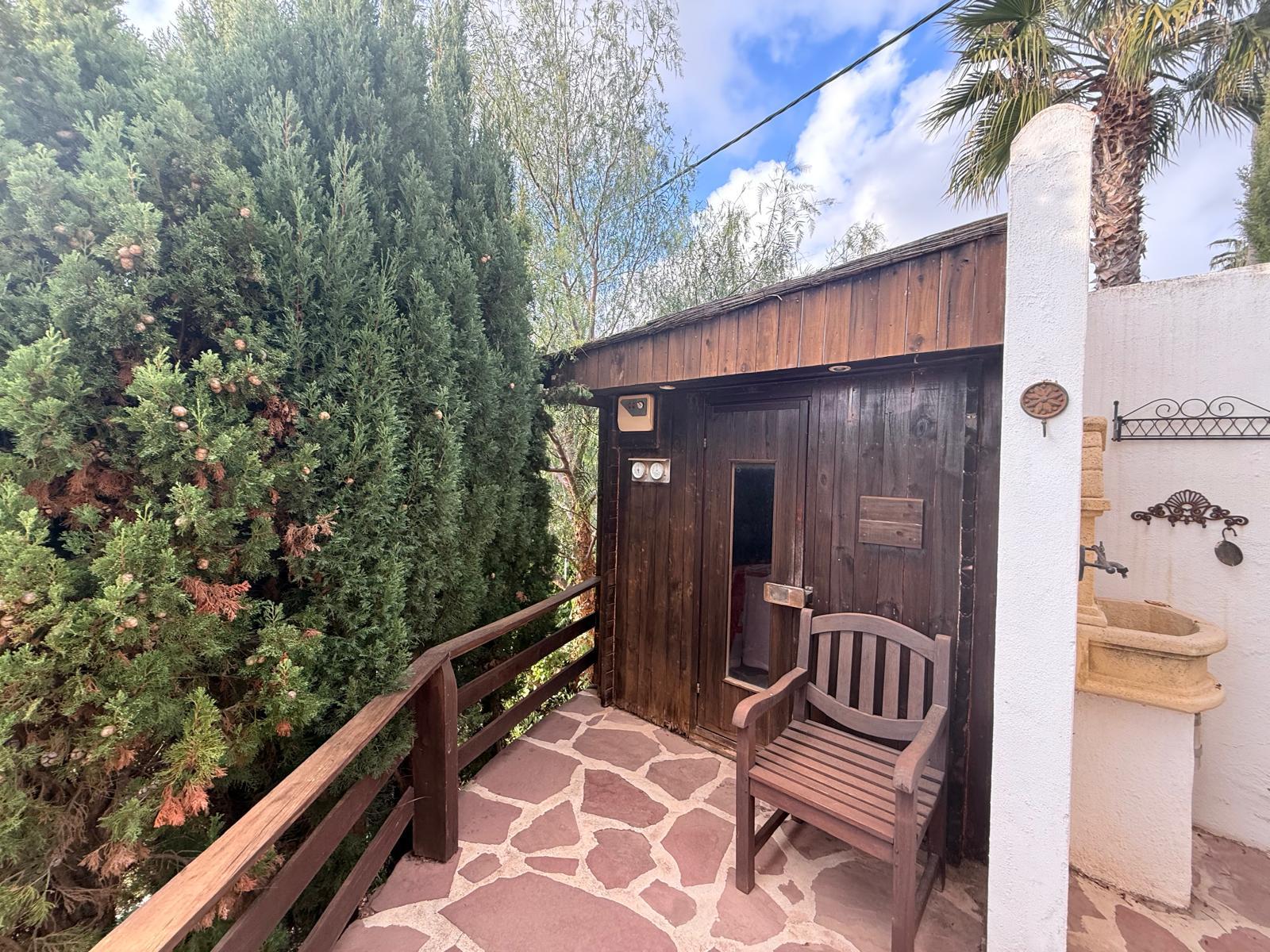 Imagen 8 Casa Aislada en venta en Jávea/xàbia / Cala granadella orientacion al mar