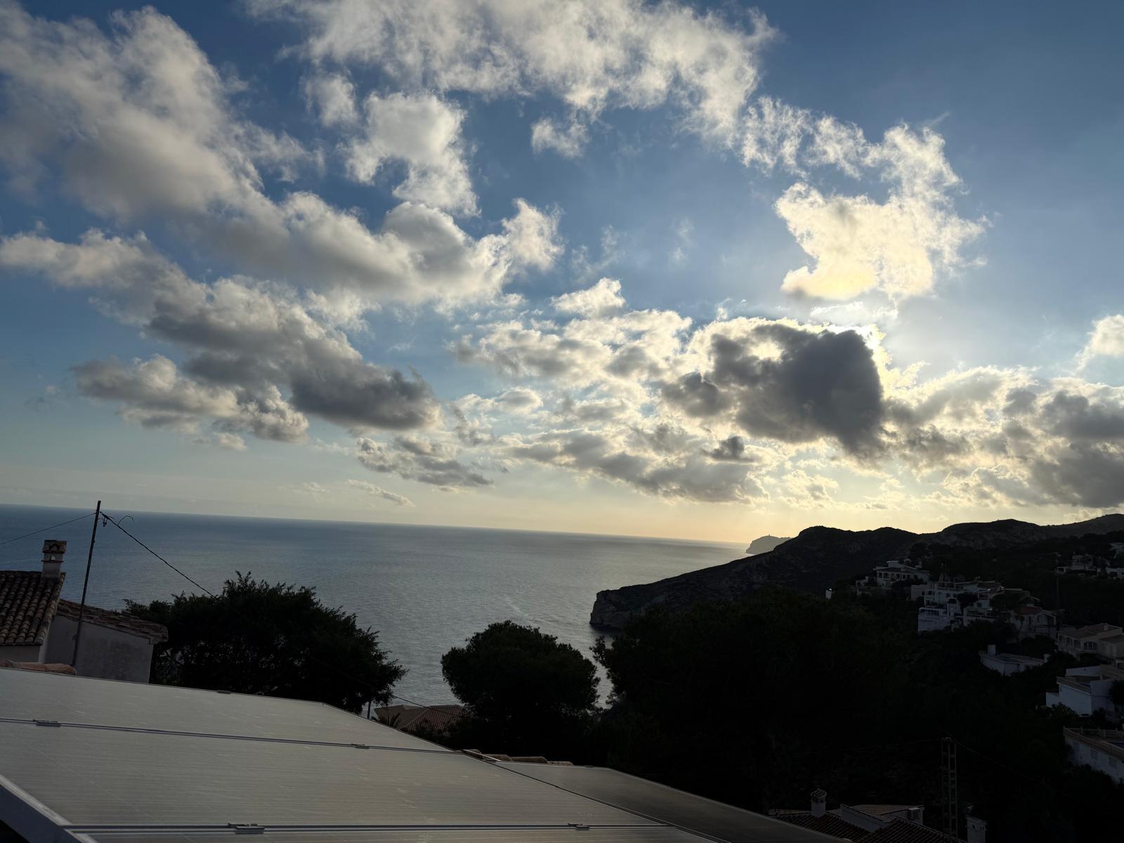 Imagen 1 Casa Aislada en venta en Jávea/xàbia / Cala granadella orientacion al mar