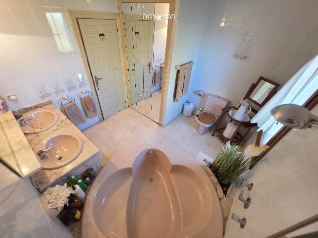 Imagen 13 Inmueble 298689 - Ático en venta en Dénia / Cerca del Restaurante Quique Dacosta. 50 m Playa.