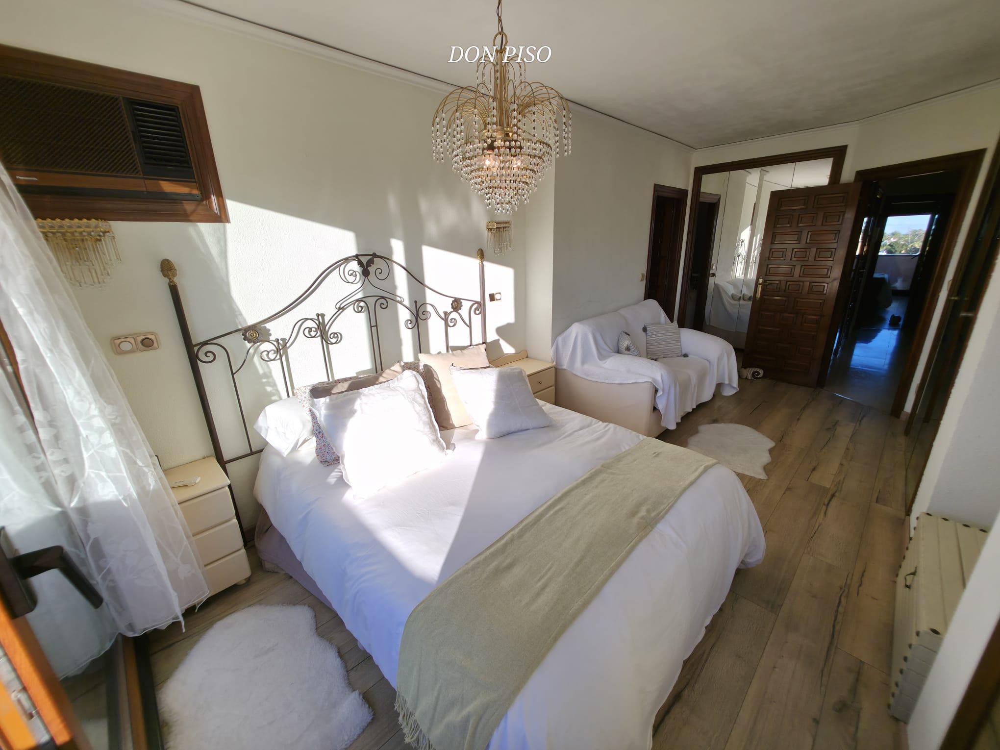 Imagen 8 Ático en venta en Dénia / Cerca del Restaurante Quique Dacosta. 50 m Playa.