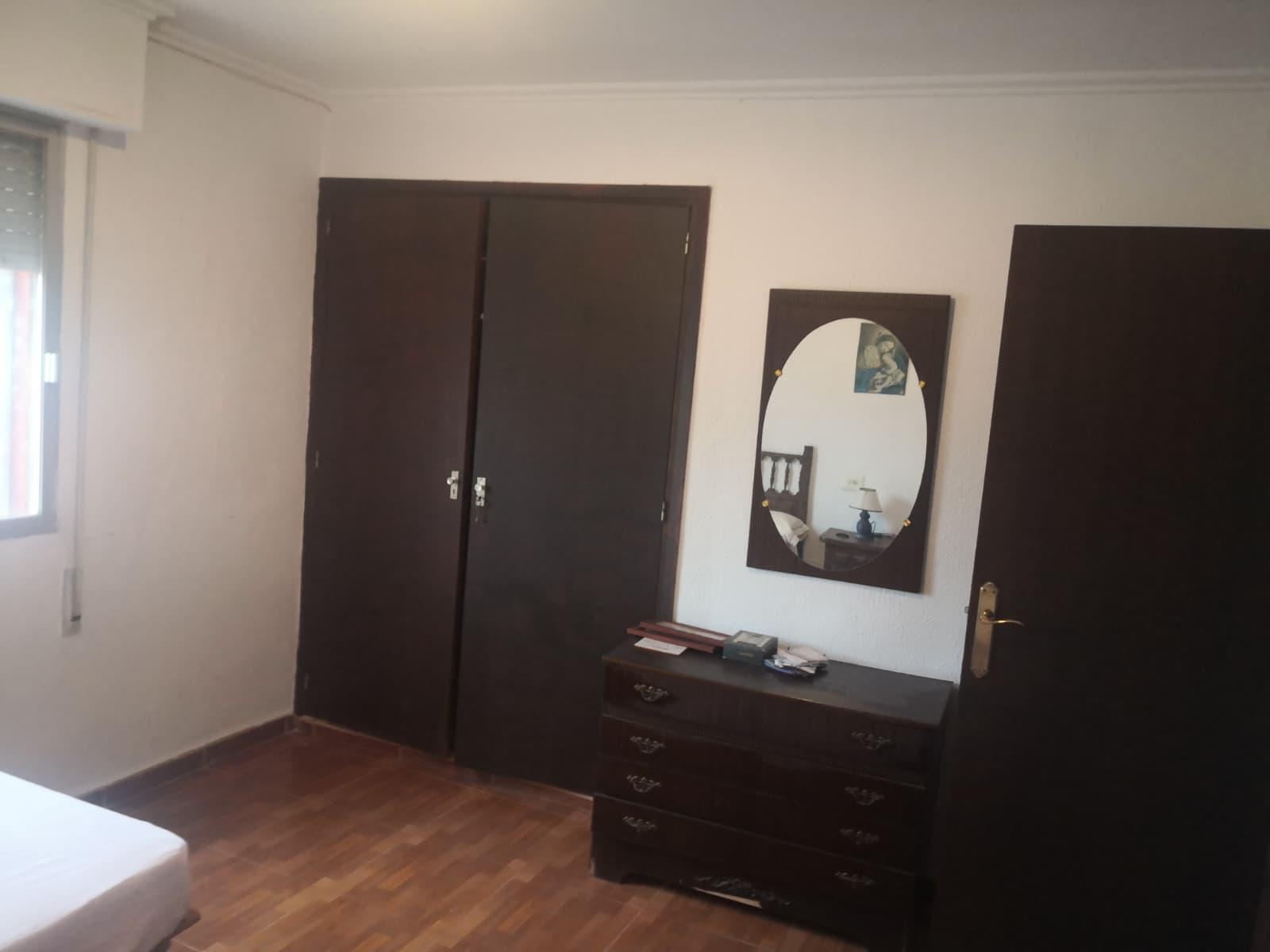 Imagen 18 Casa Aislada en venta en Oliva / A casos metros de la playa.