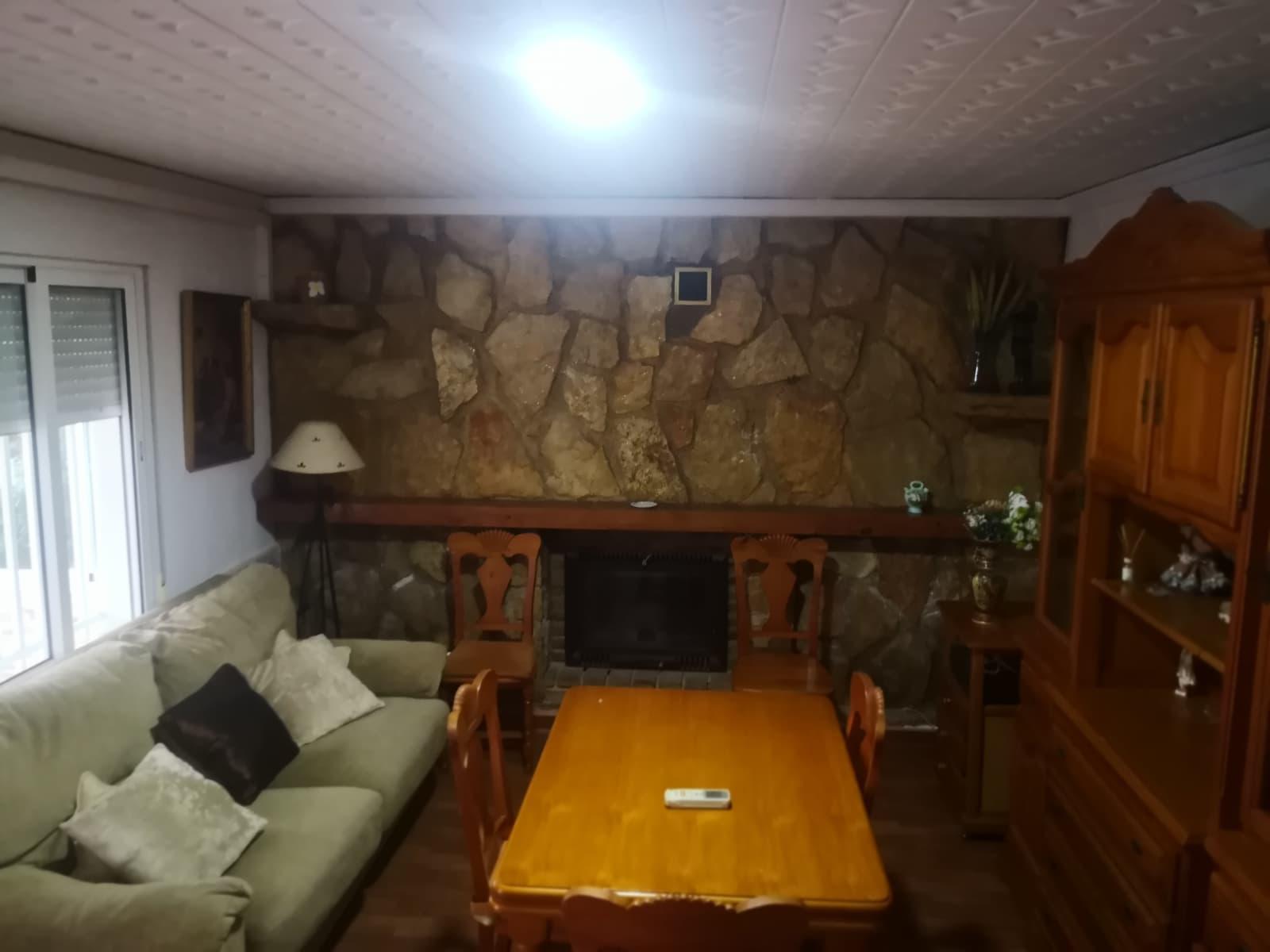 Imagen 9 Casa Aislada en venta en Oliva / A casos metros de la playa.