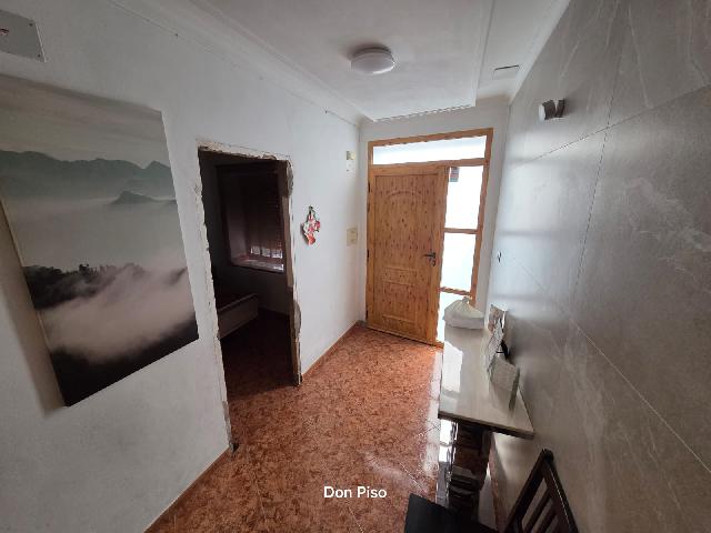 Imagen 8 Inmueble 299656 - Casa Adosada en venta en Oliva / En pleno casco antiguo de Oliva.