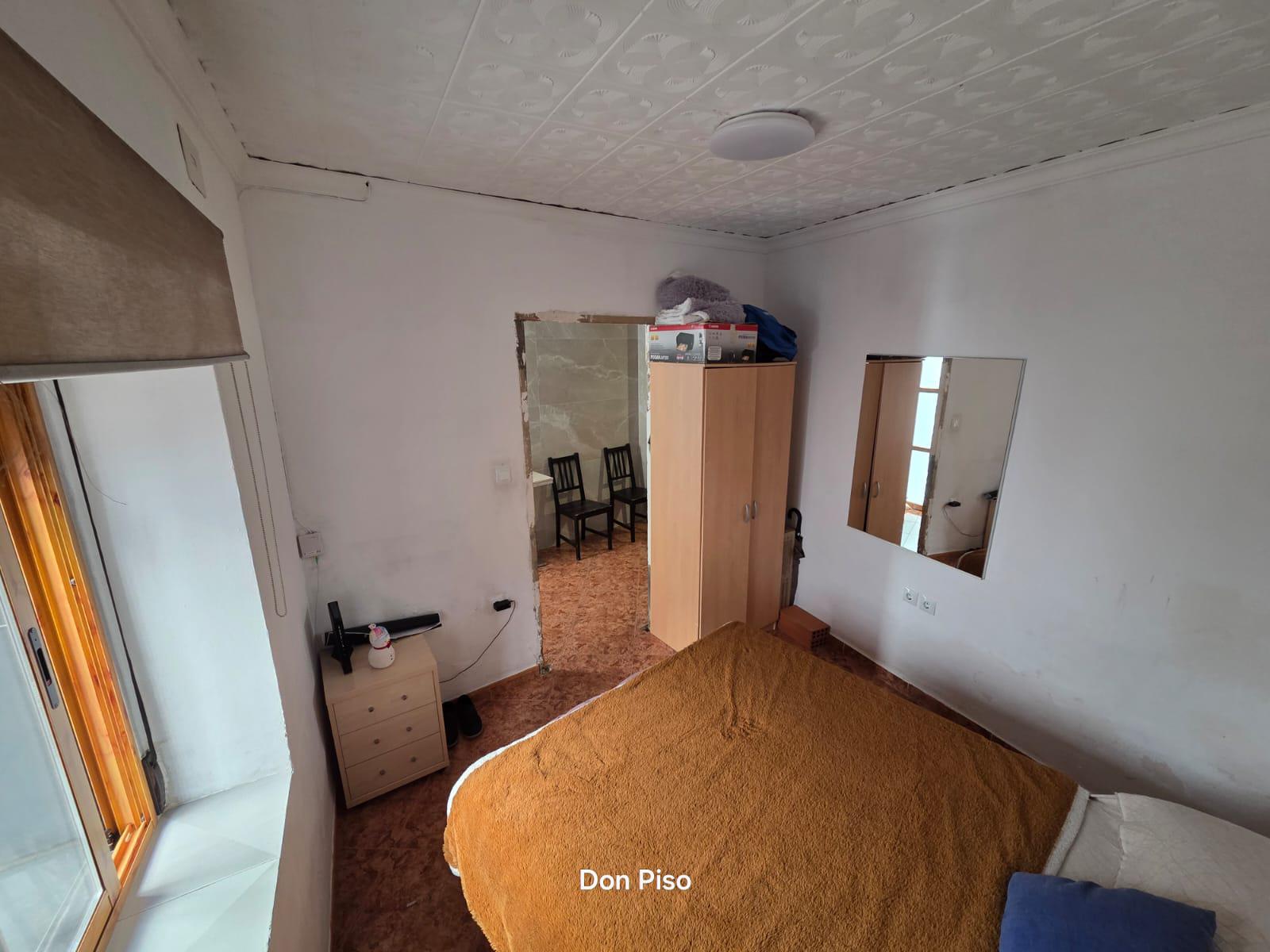 Imagen 18 Casa Adosada en venta en Oliva / En pleno casco antiguo de Oliva.